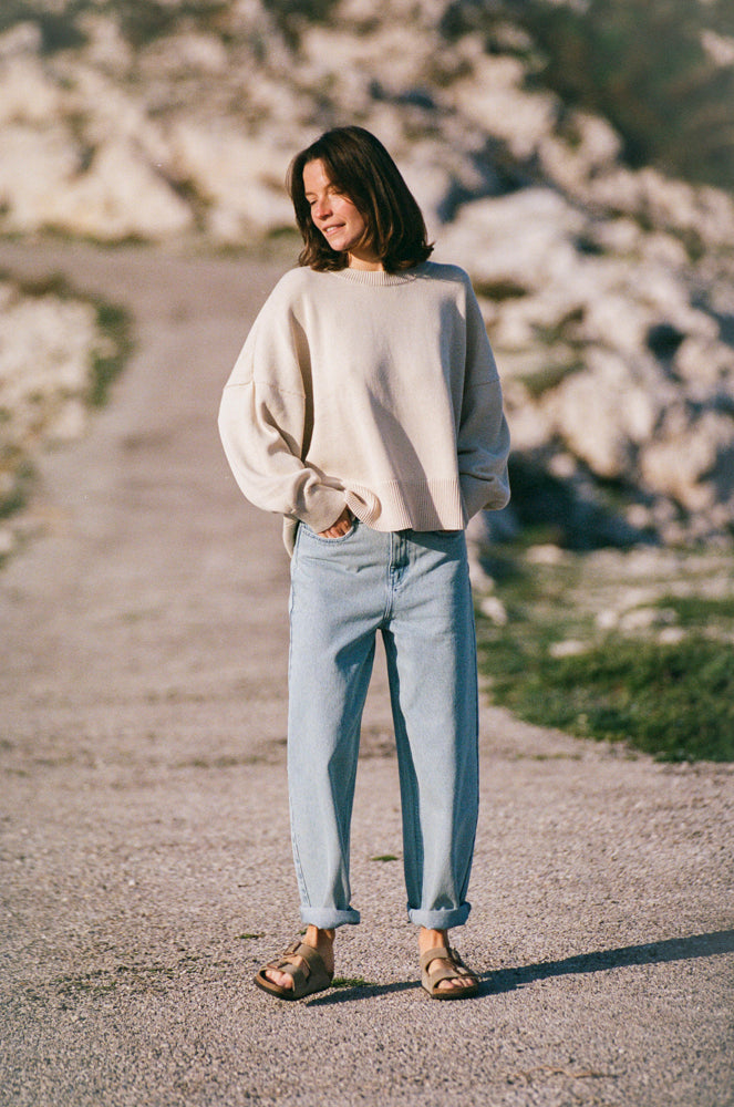 Goudes - Le pull cropped beige